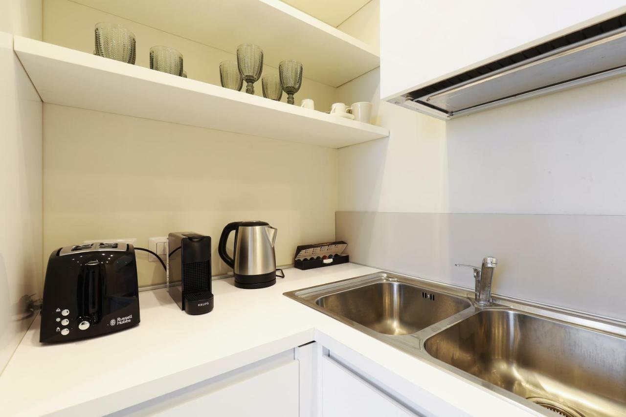 Duomo Luxury Apartment Milan Bagian luar foto