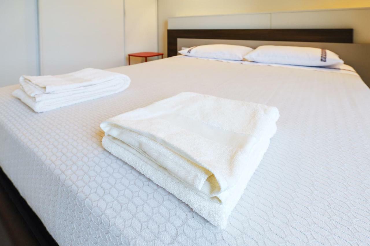 Duomo Luxury Apartment Milan Bagian luar foto